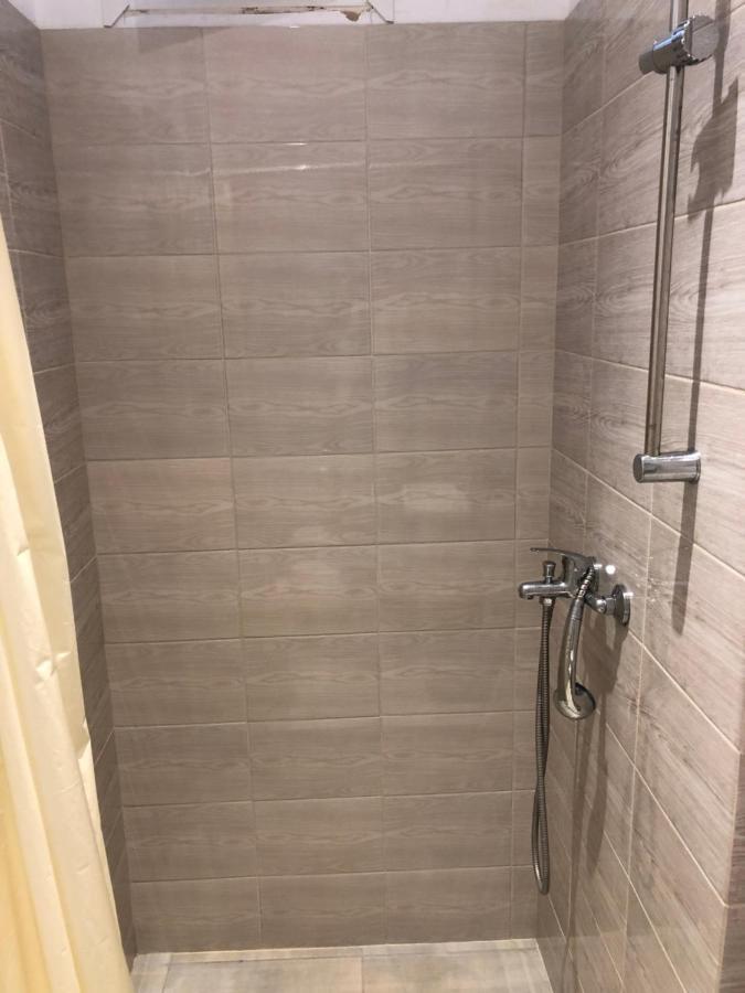 Konstantinos Apartments Парікія Екстер'єр фото