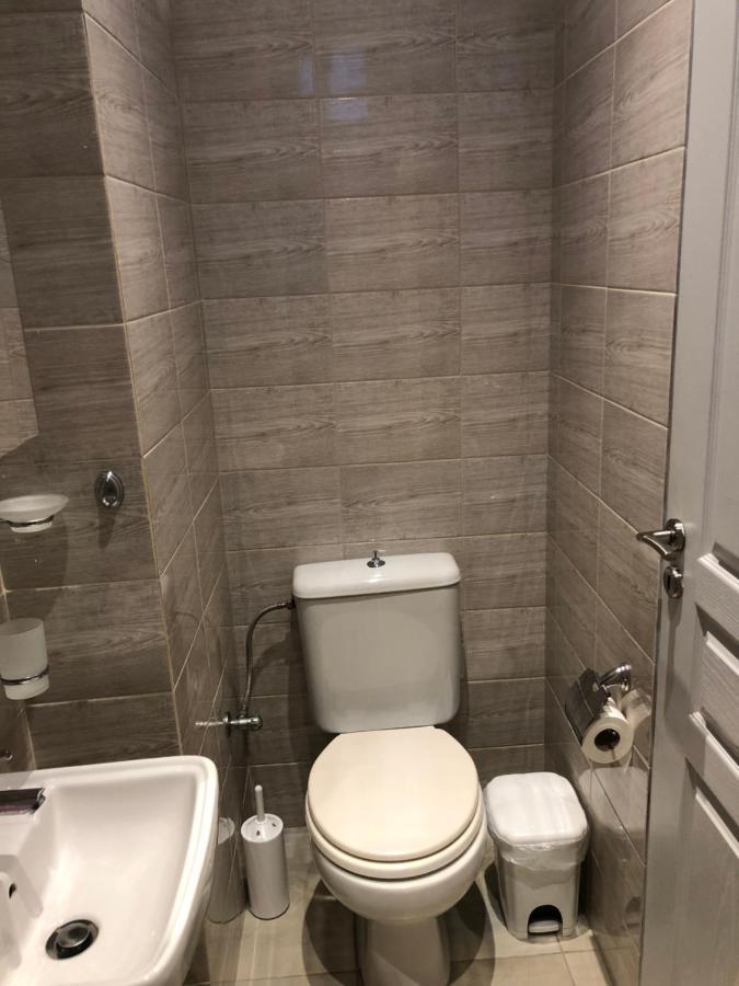 Konstantinos Apartments Парікія Екстер'єр фото